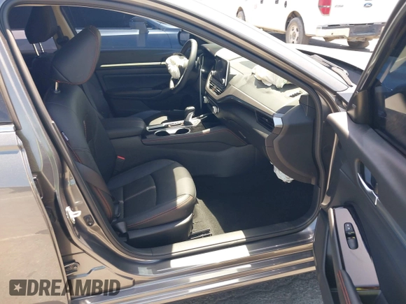 2024 Nissan Altima SR with VIN 1N4BL4CV6RN377307, listed as a IAAI auction lot 42229384 with 8,117 mi miles and . Bid and sale history available at DreamBid. Image 5.