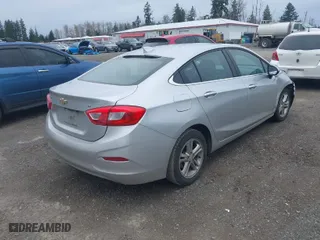 2017 Chevrolet Cruze LT with VIN 1G1BE5SM7H7241301, listed as a IAAI auction lot 41906040 with 132,922 mi miles. Bid and sale history available at carsss.com. Image 4.