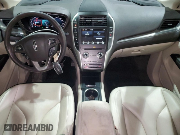 2018 Lincoln MKC Premiere with VIN 5LMCJ1D99JUL20638, listed as a Copart auction lot 45982755 with 45,024 mi miles and Clean title. Bid and sale history available at DreamBid. Image 8.