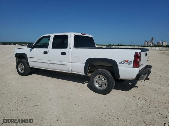2003 Chevrolet Silverado 2500HD LS with VIN 1GCHK23U03F160016, listed as a Copart auction lot 52446615 with 189,392 mi miles and Salvage Title. Bid and sale history available at carsss.com. Image 2.