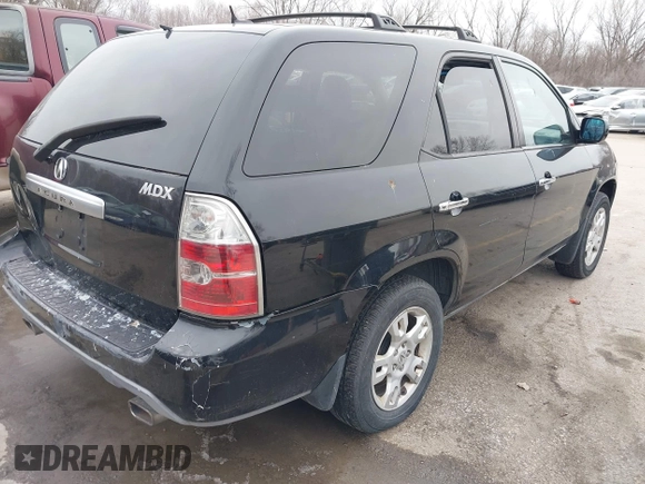 2005 Acura MDX Touring with VIN 2HNYD18925H501467, listed as a IAAI auction lot 41385990 with 271,223 mi miles. Bid and sale history available at carsss.com. Image 4.