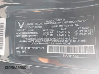 2023 VinFast VF 8 Eco с VIN RLLV1AEB9PH003158, выставлен на аукционе IAAI как лот 41615030 с пробегом 8 711 миль миль и . История ставок и продаж доступна на DreamBid. Изображение 9.