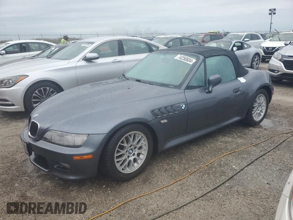 2000 BMW Z3 2.8L with VIN 4USCH3348YLF71037, listed as a Copart auction lot 74250604 with 0 mi miles and Non Repairable. Bid and sale history available at carsss.com. Image 1.