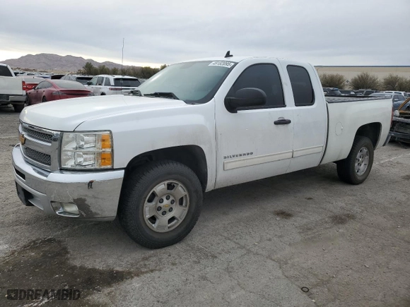 2012 Chevrolet Silverado 1500 LT with VIN 1GCRCSE00CZ266346, listed as a Copart auction lot 49182095 with 136,234 mi miles and Salvage Title. Bid and sale history available at carsss.com. Image 1.