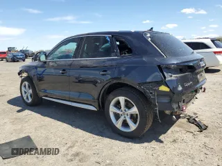 2020 Audi Q5 Premium Plus with VIN WA1BNAFY2L2106840, listed as a Copart auction lot 51141475 with 51,632 mi miles and Salvage Title. Bid and sale history available at carsss.com. Image 2.