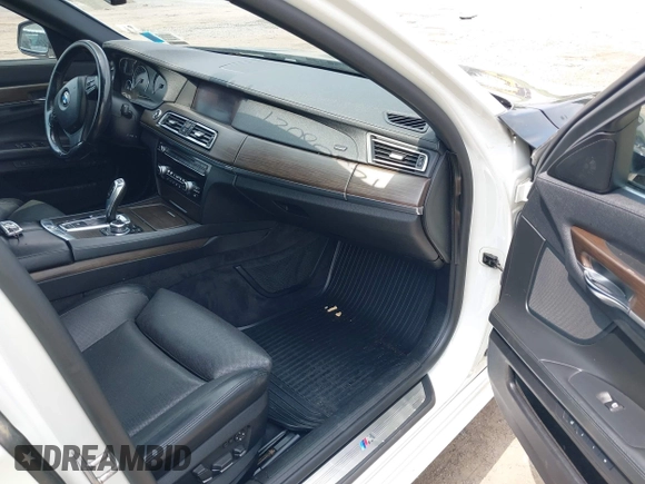 2011 BMW 7 Series 750Li xDrive with VIN WBAKC8C56BC433164, listed as a IAAI auction lot 42508021 with 130,143 mi miles and . Bid and sale history available at DreamBid. Image 5.