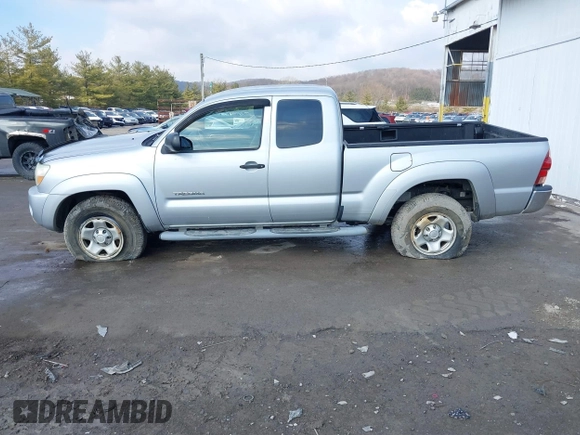 2006 Toyota Tacoma PreRunner with VIN 5TETU62N56Z222202, listed as a IAAI auction lot 41661185 with 162,246 mi miles and . Bid and sale history available at DreamBid. Image 14.