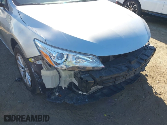 2015 Toyota Camry XLE with VIN 4T1BF1FK5FU070127, listed as a IAAI auction lot 41381774 with 94,217 mi miles. Bid and sale history available at carsss.com. Image 6.