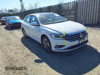 2021 Volkswagen Jetta SEL Premium z VIN 3VWG57BU9MM039548, wystawiony jako IAAI lot #41627857 z przebiegiem 43 686 mil mil oraz . Historia ofert i sprzedaży dostępna na DreamBid. Obrazek 1.