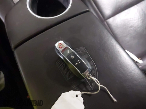 2012 Porsche Panamera S с VIN WP0AB2A71CL060068, выставлен на аукционе IAAI как лот 42309742 с пробегом 93 334 миль миль и . История ставок и продаж доступна на DreamBid. Изображение 11.