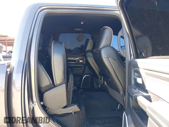 2024 Ram 2500 Laramie with VIN 3C6UR5FL0RG117504, listed as a IAAI auction lot 41728513 with 31,433 mi miles and . Bid and sale history available at DreamBid. Image 8.