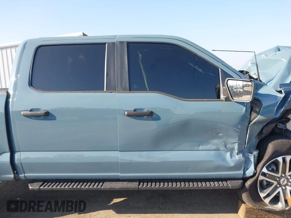 2023 Ford F-150 XL with VIN 1FTEW1EP4PKF58559, listed as a IAAI auction lot 40953057 with 7,900 mi miles. Bid and sale history available at carsss.com. Image 14.