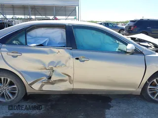 2015 Toyota Camry XLE with VIN 4T1BF1FK9FU486892, listed as a IAAI auction lot 41974039 with 161,175 mi miles. Bid and sale history available at carsss.com. Image 12.