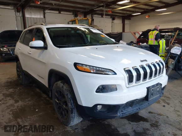 2016 Jeep Cherokee Latitude z VIN 1C4PJMCS5GW373641, wystawiony jako IAAI lot #41997516 z przebiegiem 134 213 mil mil oraz . Historia ofert i sprzedaży dostępna na DreamBid. Obrazek 1.