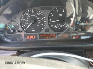 2005 BMW 3 Series 325i with VIN WBAET37415NJ84914, listed as a Copart auction lot 69404704 with 175,029 mi miles and Salvage Title. Bid and sale history available at carsss.com. Image 9.