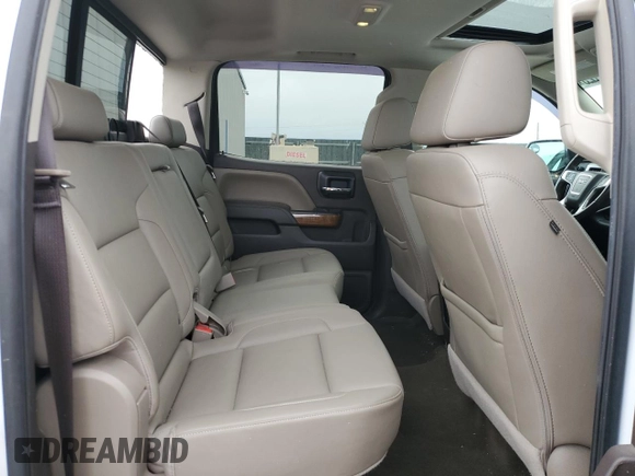 2017 GMC Sierra 1500 SLT z VIN 3GTU2NEC4HG150132, wystawiony jako Copart lot #50276125 z przebiegiem Nie podano mil oraz Szkody całkowita. Historia ofert i sprzedaży dostępna na DreamBid. Obrazek 10.