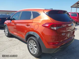 2017 Hyundai Tucson SE Plus with VIN KM8J33A40HU318652, listed as a IAAI auction lot 42092018 with 249,498 mi miles. Bid and sale history available at carsss.com. Image 3.