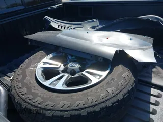 2010 Toyota Tacoma PreRunner with VIN 3TMJU4GNXAM099667, listed as a IAAI auction lot 41530993 with 201,375 mi miles and . Bid and sale history available at DreamBid. Image 20.