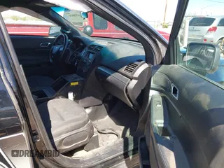 2017 Ford Police Interceptor Utility с VIN 1FM5K8AT0HGD14009, выставлен на аукционе IAAI как лот 42050424 с пробегом 100 050 миль миль и . История ставок и продаж доступна на DreamBid. Изображение 5.