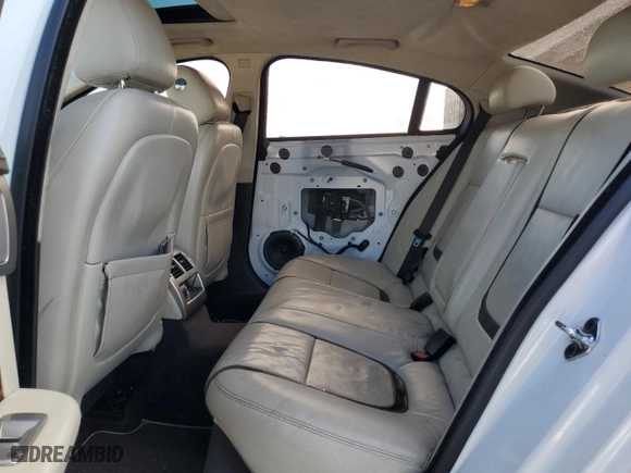 2015 Jaguar XF V6 Portfolio with VIN SAJWA0F74F8U57935, listed as a Copart auction lot 80248064 with 137,404 mi miles and Salvage Title. Bid and sale history available at carsss.com. Image 10.