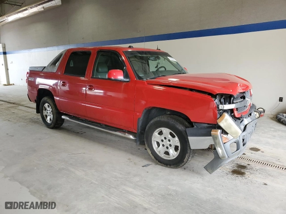 2005 Chevrolet Avalanche Z71 with VIN 3GNEK12Z35G135209, listed as a Copart auction lot 52564465 with 295,479 mi miles and Salvage Title. Bid and sale history available at carsss.com. Image 4.