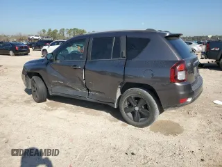 2016 Jeep Compass Latitude with VIN 1C4NJCEA8GD609149, listed as a Copart auction lot 46926795 with 111,997 mi miles and Salvage Title. Bid and sale history available at carsss.com. Image 2.