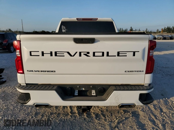 2020 Chevrolet Silverado 1500 Custom with VIN 1GCRWBEF9LZ281181, listed as a Copart auction lot 43327815 with 80,007 mi miles and Salvage Title. Bid and sale history available at carsss.com. Image 6.