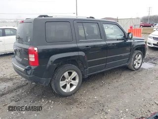 2014 Jeep Patriot Limited with VIN 1C4NJRCB7ED569805, listed as a IAAI auction lot 40854840 with 189,858 mi miles. Bid and sale history available at carsss.com. Image 4.