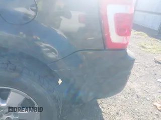 2008 Ford Escape XLT с VIN 1FMCU03138KB89857, выставлен на аукционе IAAI как лот 42000842 с пробегом 178 565 миль миль и . История ставок и продаж доступна на DreamBid. Изображение 14.