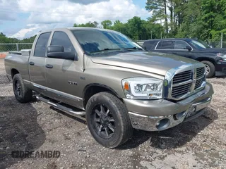 2008 Dodge 1500 SLT z VIN 1D7HA18298J170123, wystawiony jako IAAI lot #42252970 z przebiegiem 185 876 mil mil oraz . Historia ofert i sprzedaży dostępna na DreamBid. Obrazek 1.