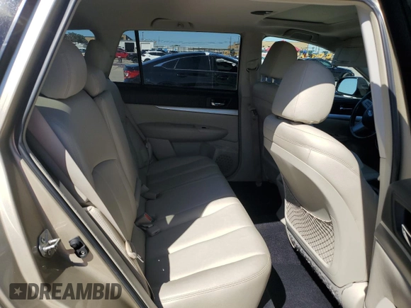 2010 Subaru Outback Premium z VIN 4S4BRCEC3A3361060, wystawiony jako Copart lot #70824114 z przebiegiem 154 524 mil mil oraz Szkoda całkowita • Salvage title. Historia ofert i sprzedaży dostępna na DreamBid. Obrazek 11.