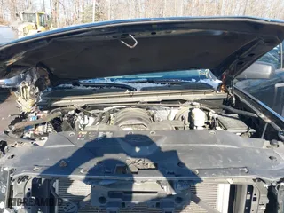 2016 Chevrolet Silverado 1500 Custom with VIN 1GCVKPEC2GZ252169, listed as a IAAI auction lot 41331880 with 163,156 mi miles. Bid and sale history available at carsss.com. Image 10.