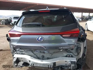 2022 Lexus UX with VIN JTHX9JBH2N2059753, listed as a IAAI auction lot 41816808 with 37,482 mi miles. Bid and sale history available at carsss.com. Image 17.