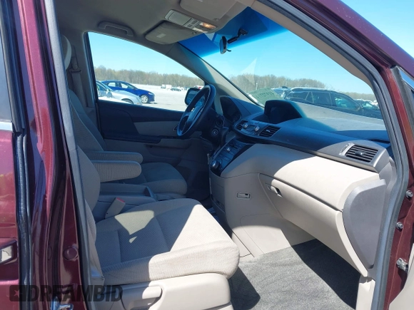 2012 Honda Odyssey EX with VIN 5FNRL5H42CB136915, listed as a IAAI auction lot 41972714 with 211,729 mi miles and . Bid and sale history available at carsss.com. Image 5.