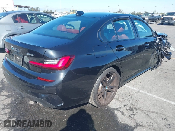 2022 BMW 3 Series 330i with VIN 3MW5R1J06N8C70943, listed as a IAAI auction lot 37735551 with 11,201 mi miles and . Bid and sale history available at DreamBid. Image 4.