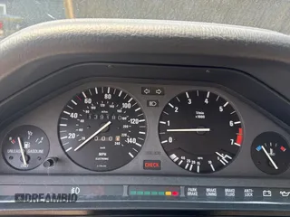 1991 BMW 3 Series с VIN WBAAD2318MED29093, выставлен на аукционе Copart как лот 65037895 с пробегом 139 180 миль миль и Чистый • Clean title. История ставок и продаж доступна на DreamBid. Изображение 8.