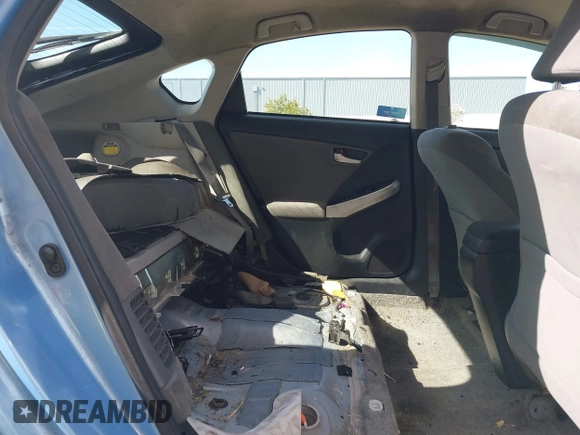2013 Toyota Prius with VIN JTDKN3DP8D3043007, listed as a IAAI auction lot 41969696 with 659,037 mi miles and . Bid and sale history available at DreamBid. Image 8.