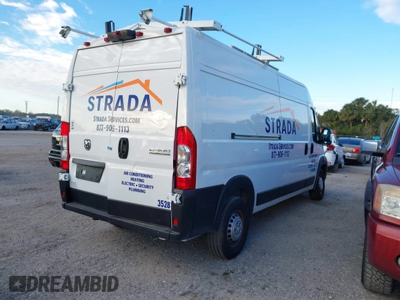 2024 Ram ProMaster Cargo Tradesman with VIN 3C6LRVDG6RE108030, listed as a IAAI auction lot 41319552 with 10,337 mi miles and . Bid and sale history available at DreamBid. Image 4.