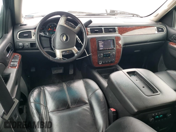 2012 Chevrolet Suburban LT с VIN 1GNSCJE06CR132329, выставлен на аукционе Copart как лот 45734845 с пробегом 167 148 миль миль и Списание • Salvage title. История ставок и продаж доступна на DreamBid. Изображение 8.