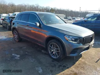 2016 Mercedes-Benz GLC with VIN WDC0G4KB1GF068424, listed as a IAAI auction lot 41408604 with 93,986 mi miles. Bid and sale history available at carsss.com. Image 1.