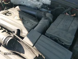 2010 Volkswagen Tiguan S с VIN WVGAV7AX5AW003836, выставлен на аукционе IAAI как лот 42301007 с пробегом 176 403 миль миль и . История ставок и продаж доступна на DreamBid. Изображение 12.