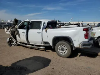 2020 Chevrolet Silverado 3500HD LTZ with VIN 1GC4YUEY0LF285655, listed as a Copart auction lot 78131384 with 0 mi miles and Salvage Title. Bid and sale history available at carsss.com. Image 2.