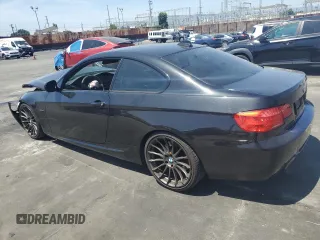 2011 BMW 3 Series 335i с VIN WBAKG7C5XBE598010, выставлен на аукционе Copart как лот 58190265 с пробегом 141 033 миль миль и Списание • Salvage title. История ставок и продаж доступна на DreamBid. Изображение 2.