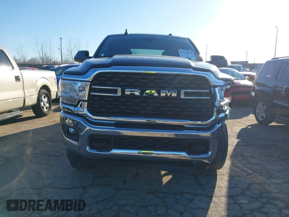 2022 Ram 2500 Big Horn with VIN 3C6UR5DL7NG117836, listed as a IAAI auction lot 41750810 with 41,893 mi miles. Bid and sale history available at carsss.com. Image 13.