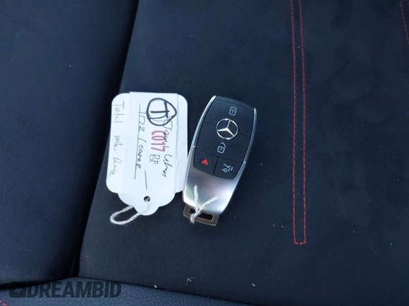 2024 Mercedes-Benz EQB 300 z VIN W1N9M0KB2RN079416, wystawiony jako IAAI lot #40927378 z przebiegiem Nie podano mil oraz . Historia ofert i sprzedaży dostępna na DreamBid. Obrazek 11.