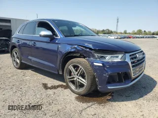 2018 Audi SQ5 Premium Plus z VIN WA1A4AFY6J2055256, wystawiony jako Copart lot #52980225 z przebiegiem 98 123 mil mil oraz Szkody całkowita. Historia ofert i sprzedaży dostępna na DreamBid. Obrazek 4.