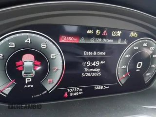 2024 Audi Q5 S line Premium Plus with VIN WA1EAAFY8R2025472, listed as a IAAI auction lot 42371409 with 10,737 mi miles and . Bid and sale history available at DreamBid. Image 14.