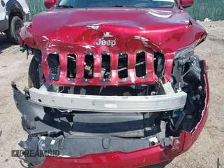 2015 Jeep Cherokee Limited with VIN 1C4PJLDB2FW535796, listed as a IAAI auction lot 42034168 with 151,954 mi miles and . Bid and sale history available at DreamBid. Image 6.