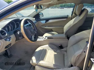 2013 Mercedes-Benz C 250 with VIN WDDGJ4HB2DG059854, listed as a Copart auction lot 61996345 with 109,119 mi miles and Clean title. Bid and sale history available at DreamBid. Image 7.