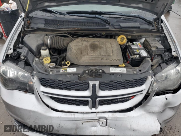 2019 Dodge Grand Caravan GT with VIN 2C4RDGEG9KR690592, listed as a Copart auction lot 73322124 with 146,629 mi miles and Salvage Title. Bid and sale history available at DreamBid. Image 14.